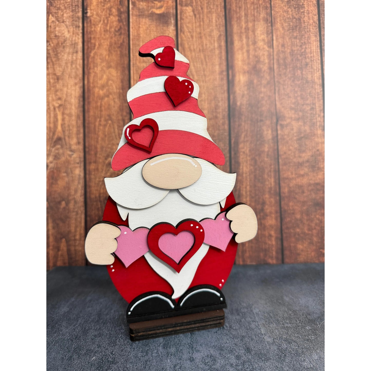 Valentine Gnomes Shelf Sitter Red