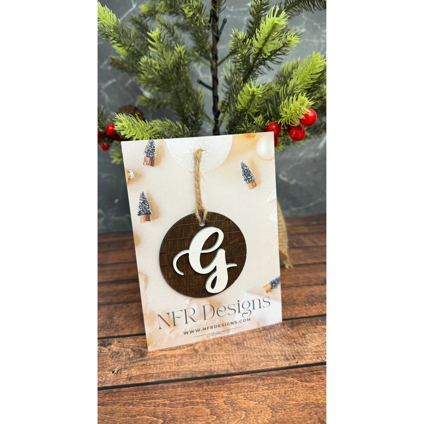 Shiplap Initial Christmas Ornament - Cursive Font Christmas Ornament G - Cursive White letter/Dark backing