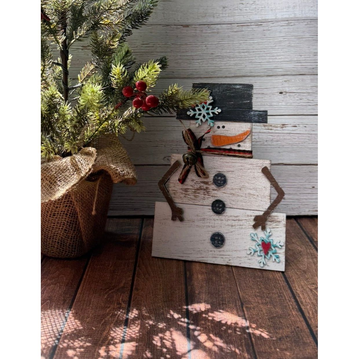 Block Snowman - Nifty Decor & More
