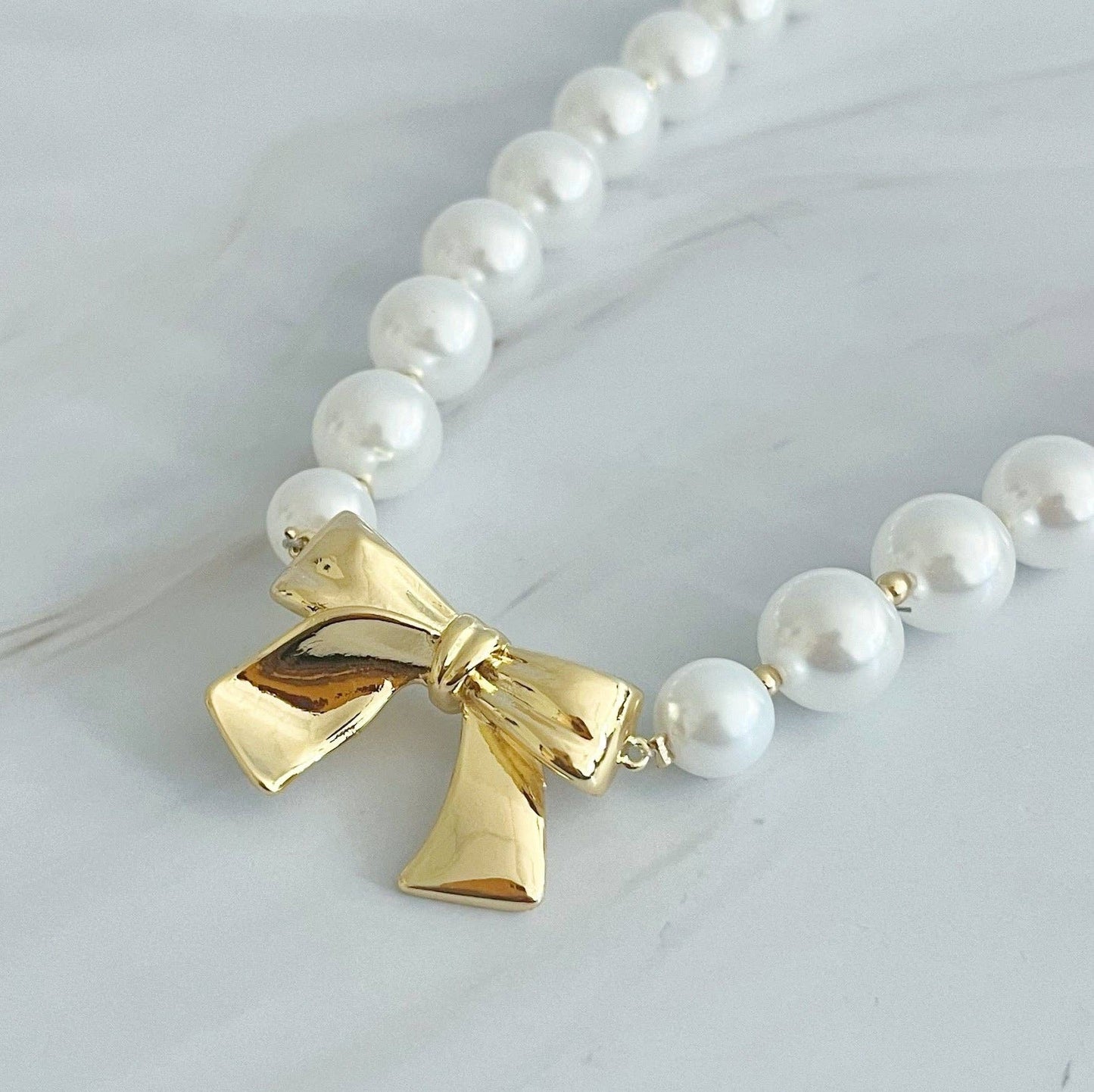 Bow and Pearl Necklace, Stylish Chic Girly Necklace, Versatile Wear for Women, Birthday Gift - Nifty Decor & More