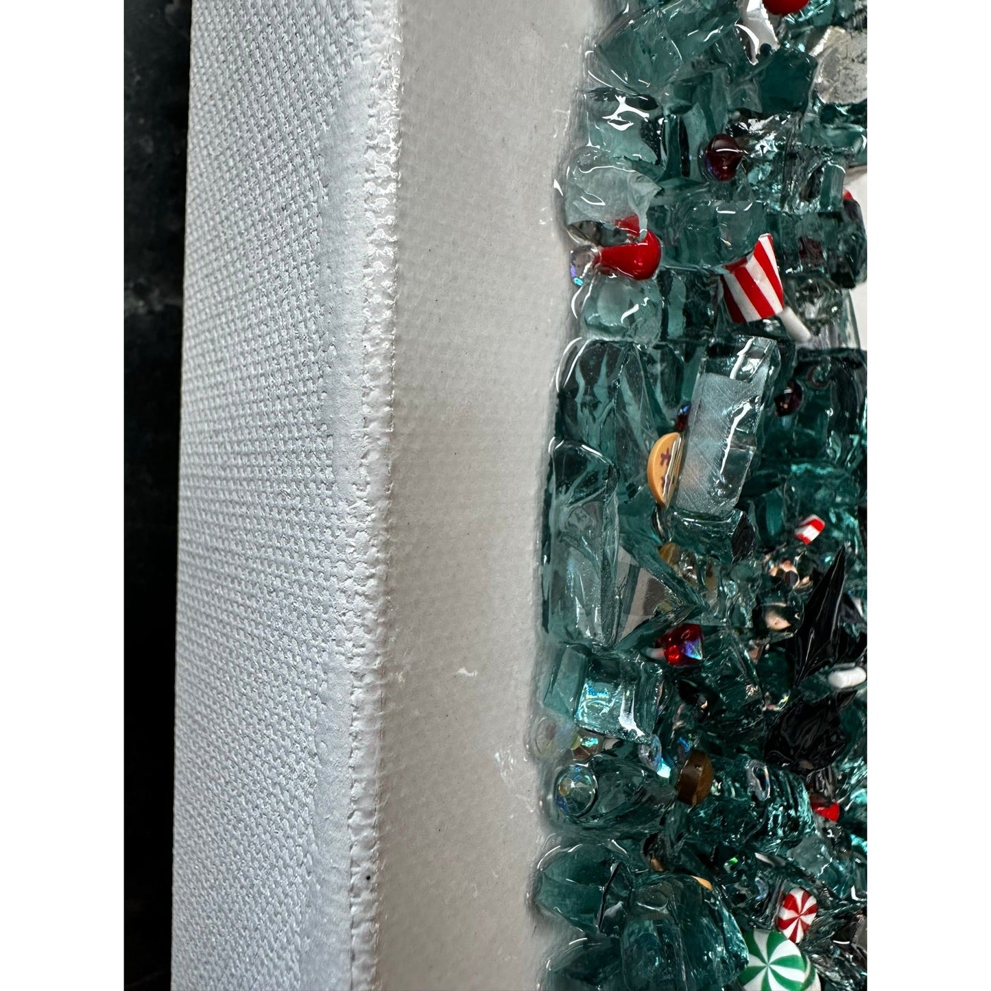 Candy Cane Christmas Tree Resin Frame - Nifty Decor & More