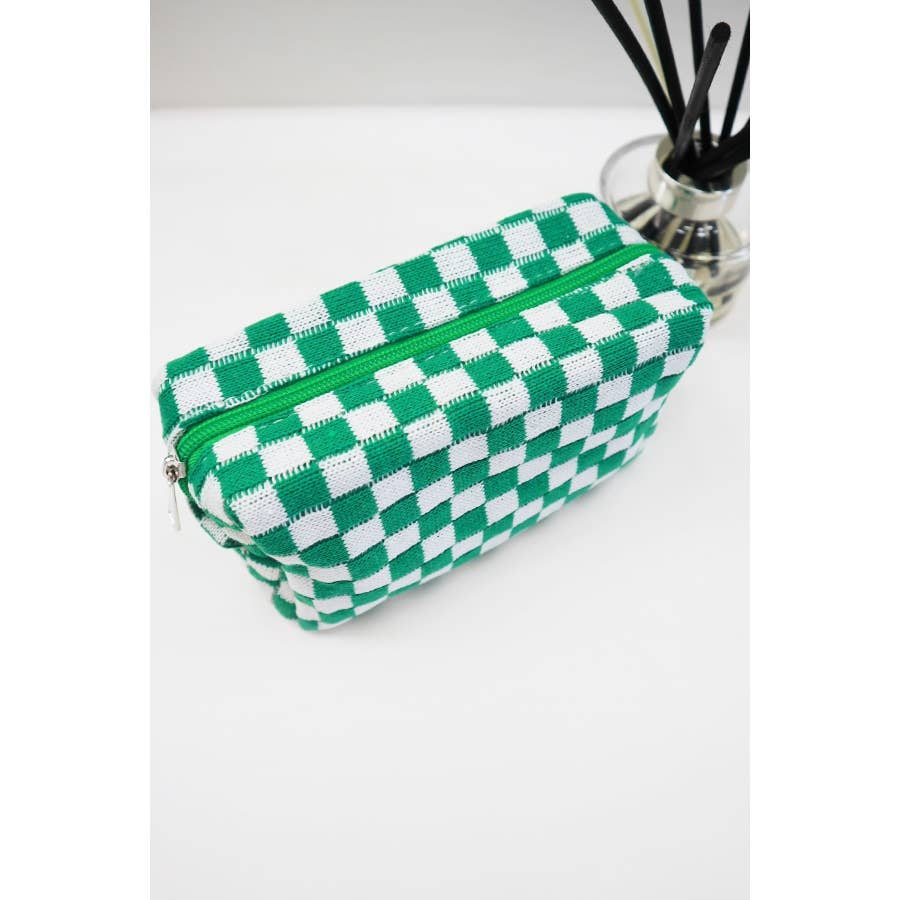 Checkered Knitted Cosmetic Bag, Cozy Textured Makeup Case, Perfect Gift for Her, Handmade Beauty Organizer GREEN