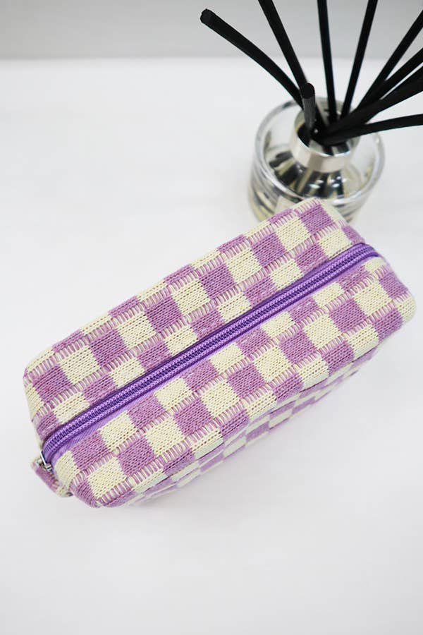 Checkered Knitted Cosmetic Bag, Cozy Textured Makeup Case, Perfect Gift for Her, Handmade Beauty Organizer