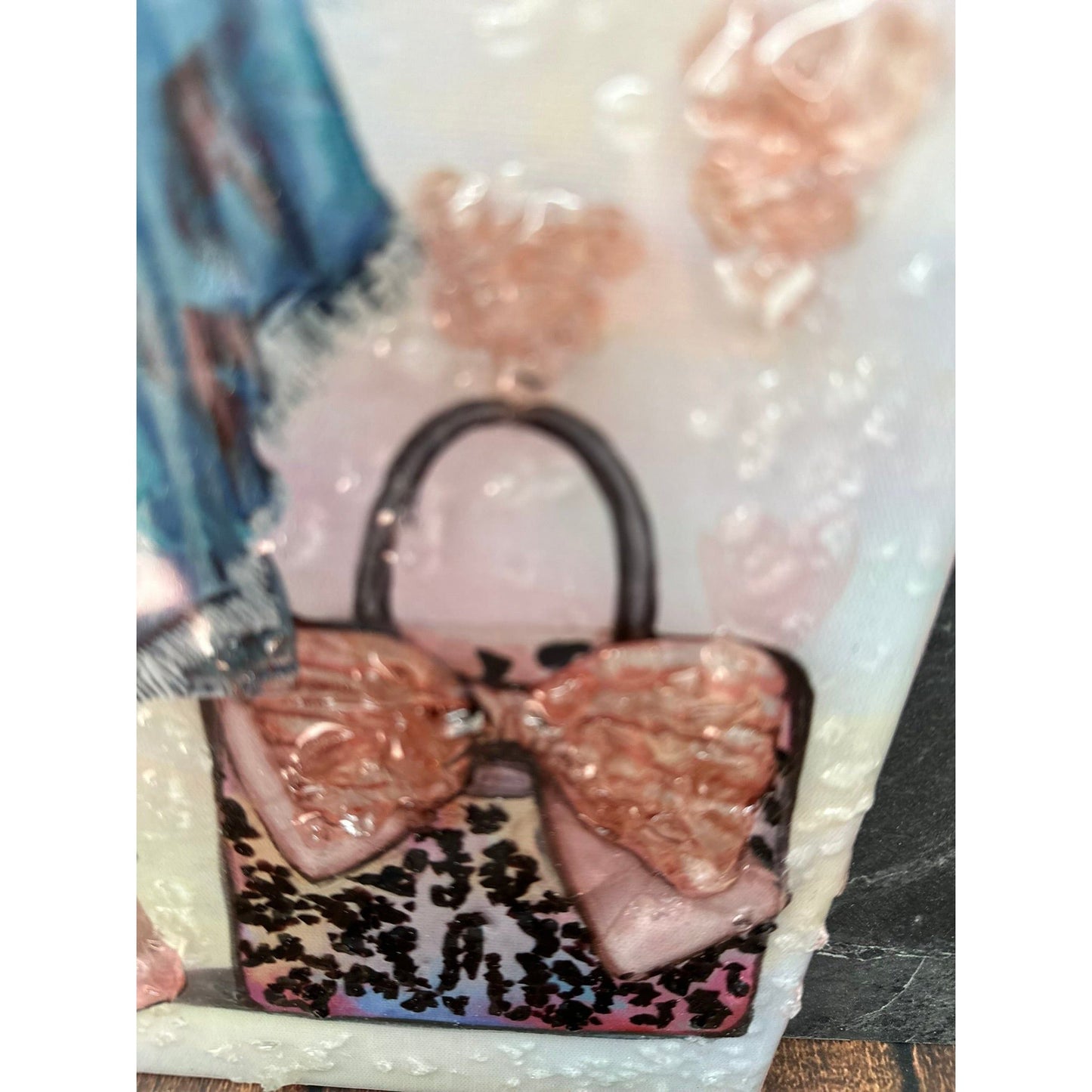 Chic Girl Resin Frame Resin