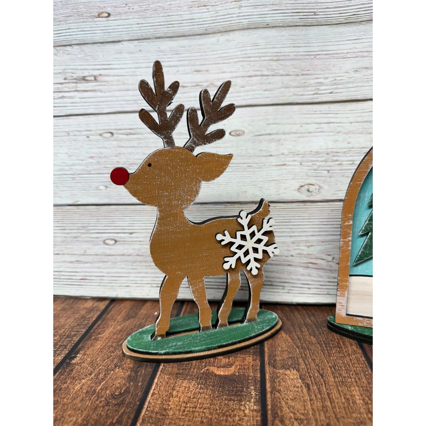 Christmas Eve Décor - 4 PC Set - Nifty Decor & More