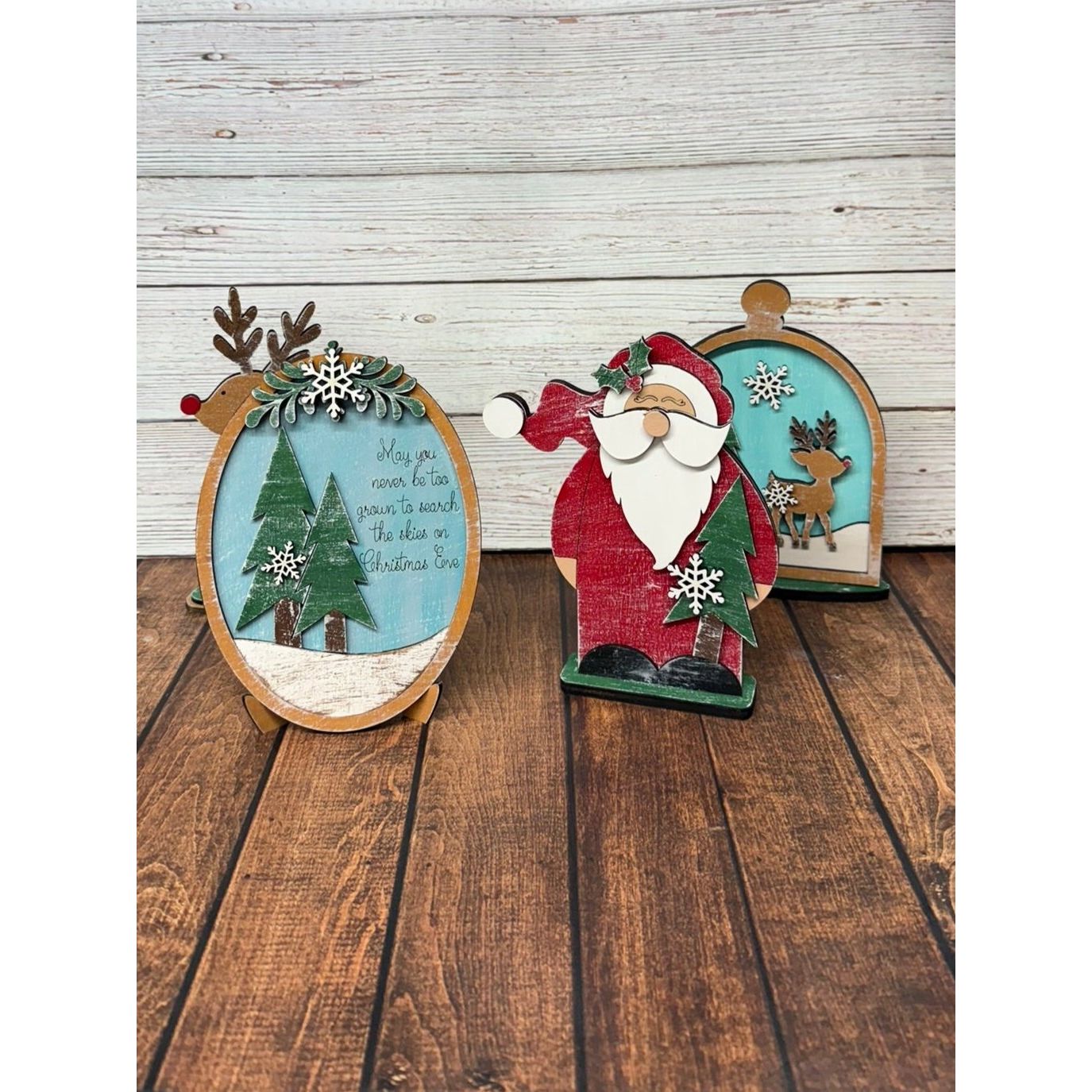 Christmas Eve Décor - 4 PC Set - Nifty Decor & More
