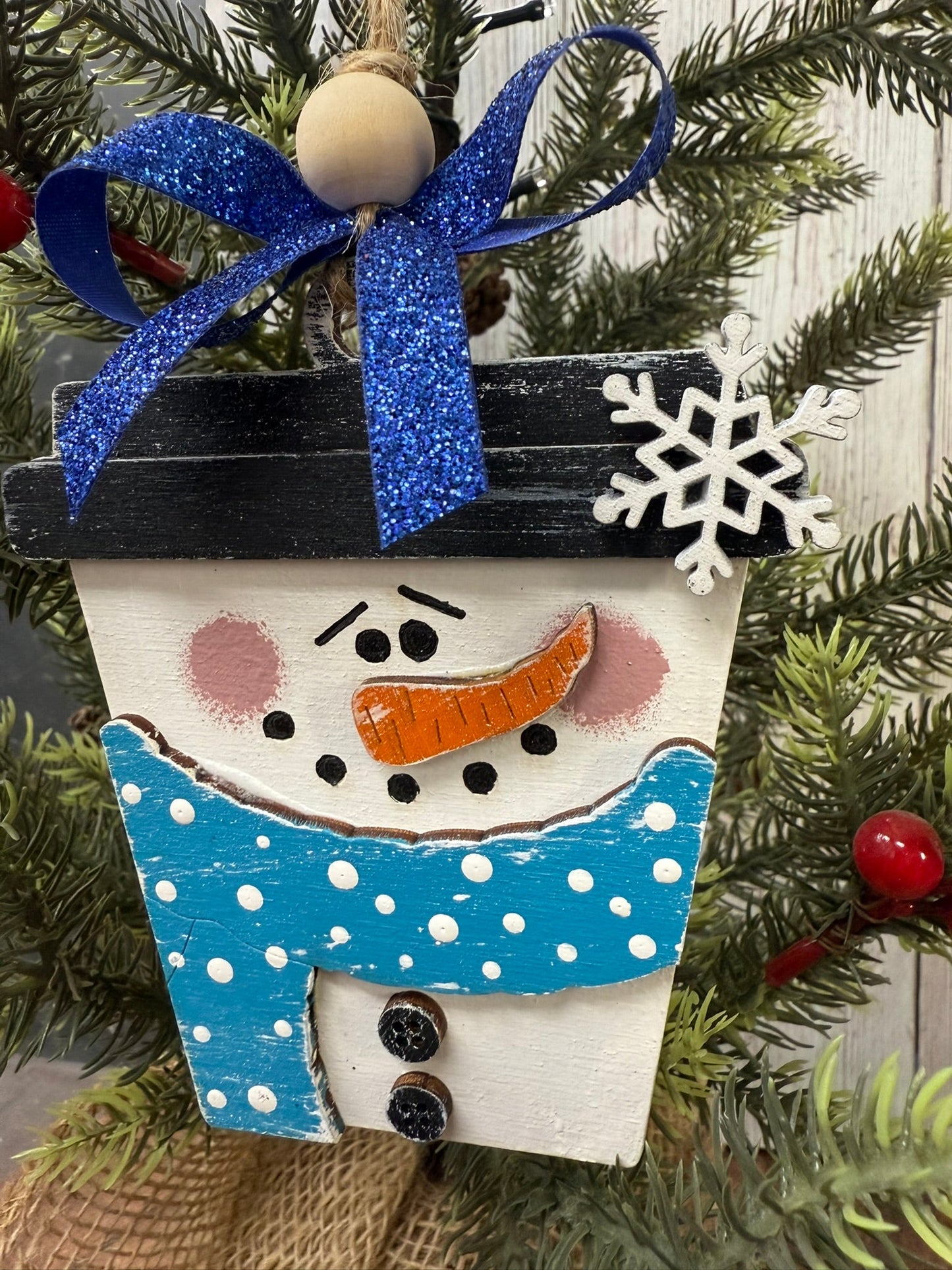Christmas Latte Ornaments - Nifty Decor & More
