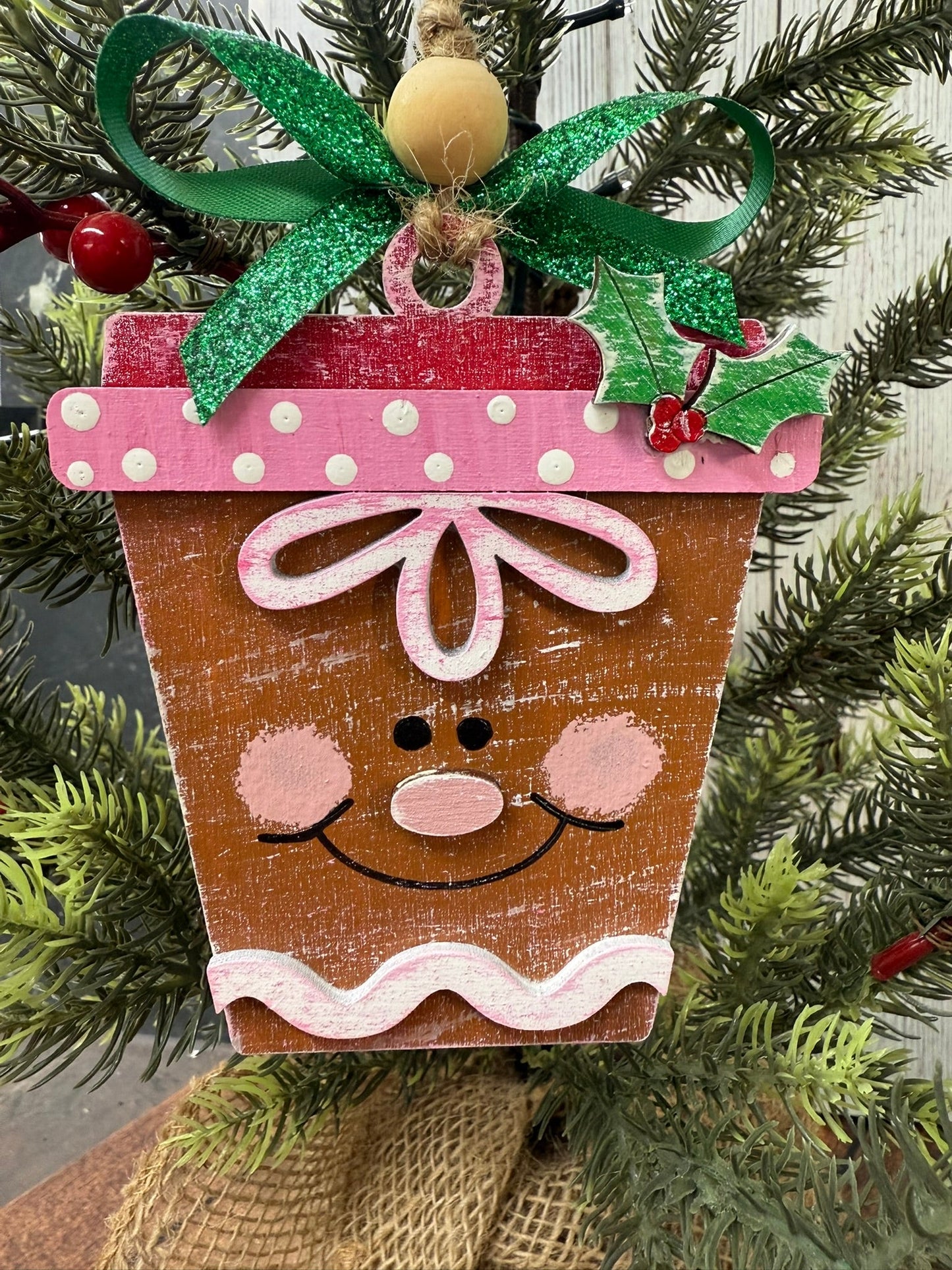 Christmas Latte Ornaments - Nifty Decor & More