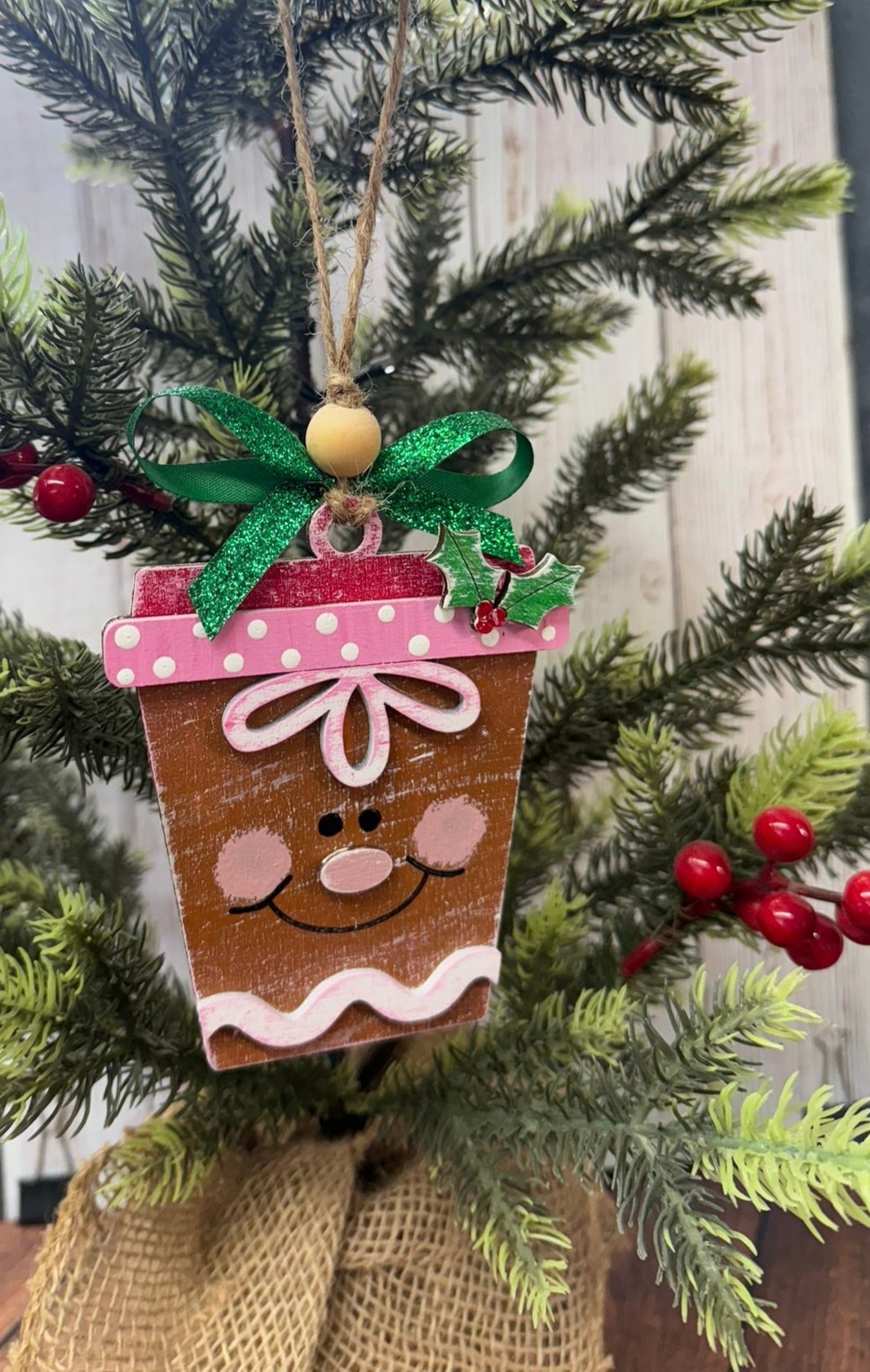 Christmas Latte Ornaments - Nifty Decor & More