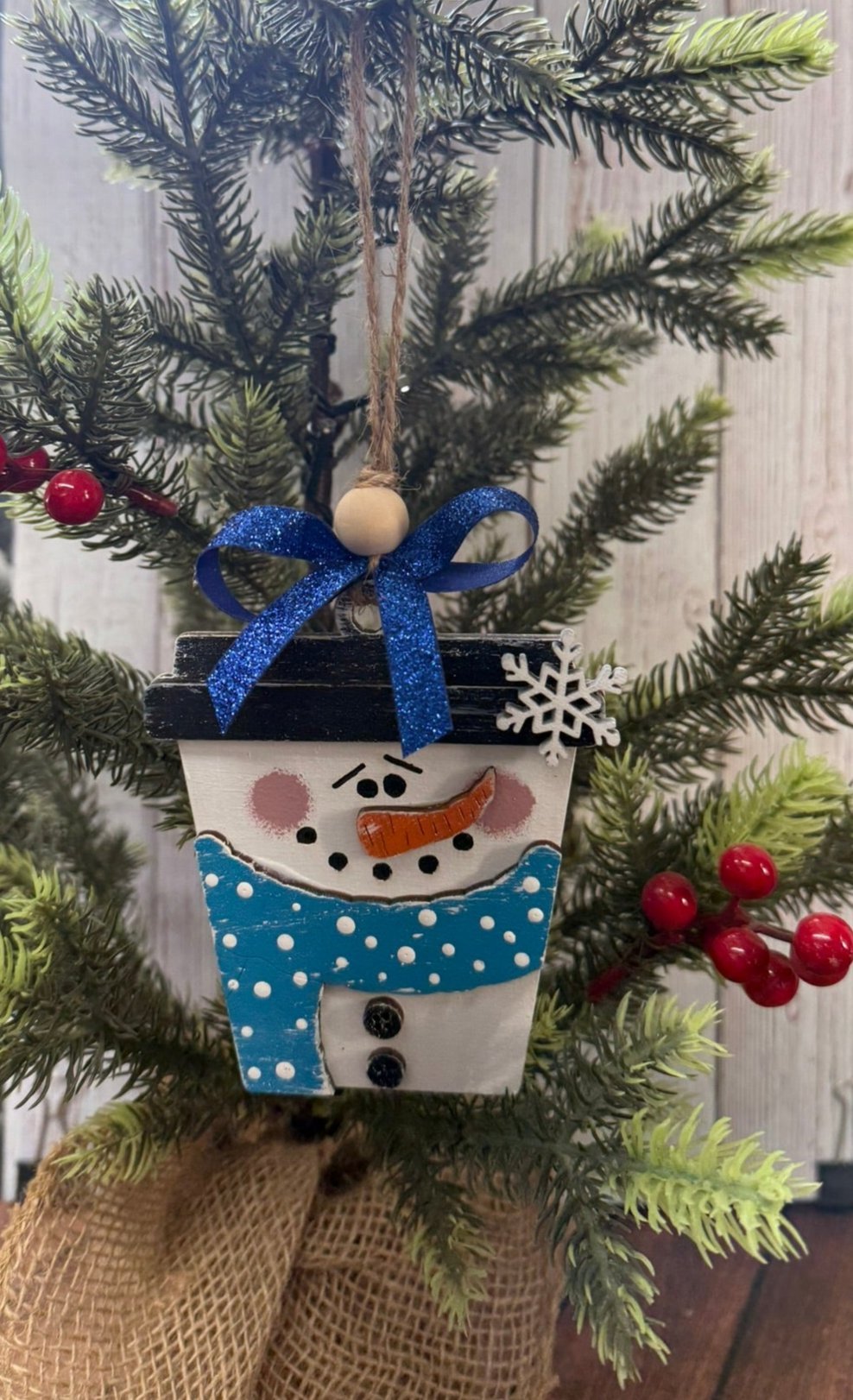 Christmas Latte Ornaments - Nifty Decor & More
