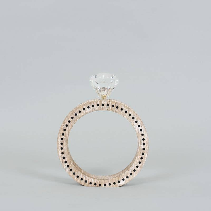 Chunky Diamond Ring Shelf Sitter, Bold Geometric Decor for Stylish Display, Perfect Gift for Trendsetters Decor