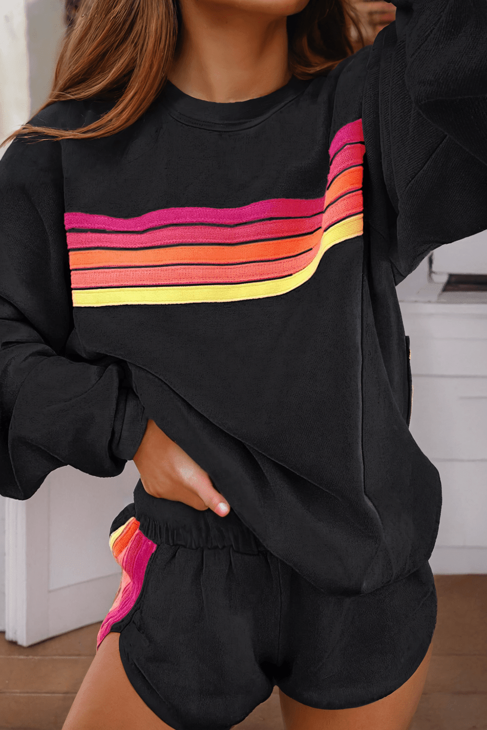 Color Contrast Trim Long Sleeve Top & Shorts Set, Cozy Chic Loungewear for Stylish Relaxation, Perfect Gift for Trendy Homebodies - Nifty Decor & More