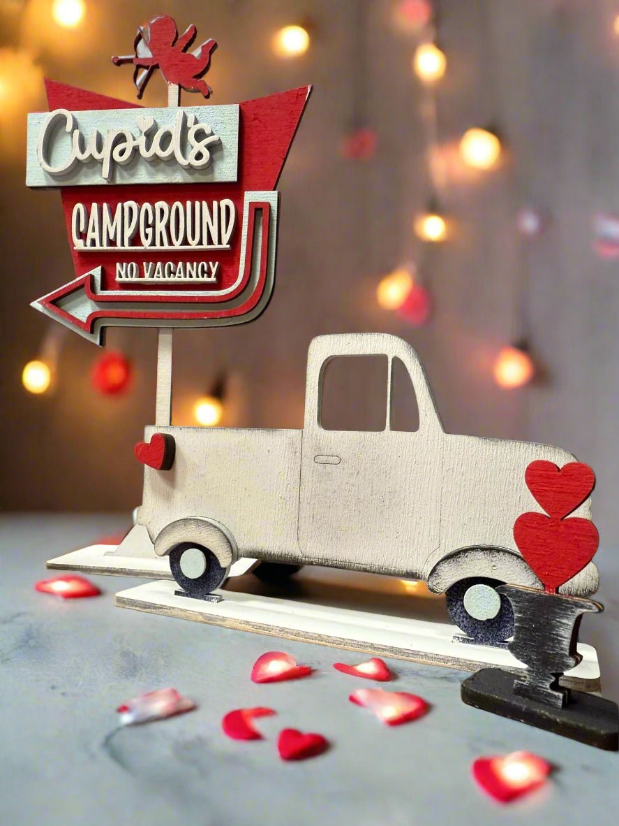 Cupid's Campground Shelf Sitter