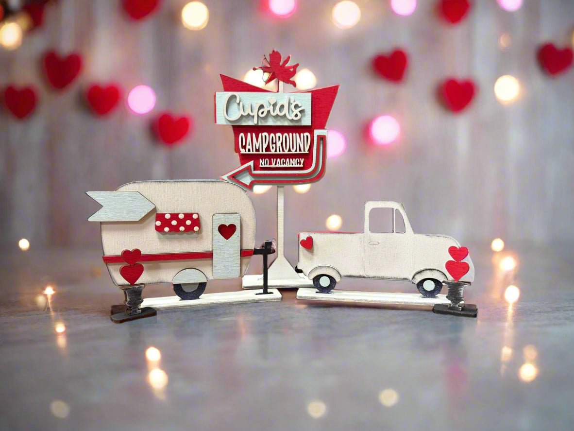 Cupid's Campground Shelf Sitter