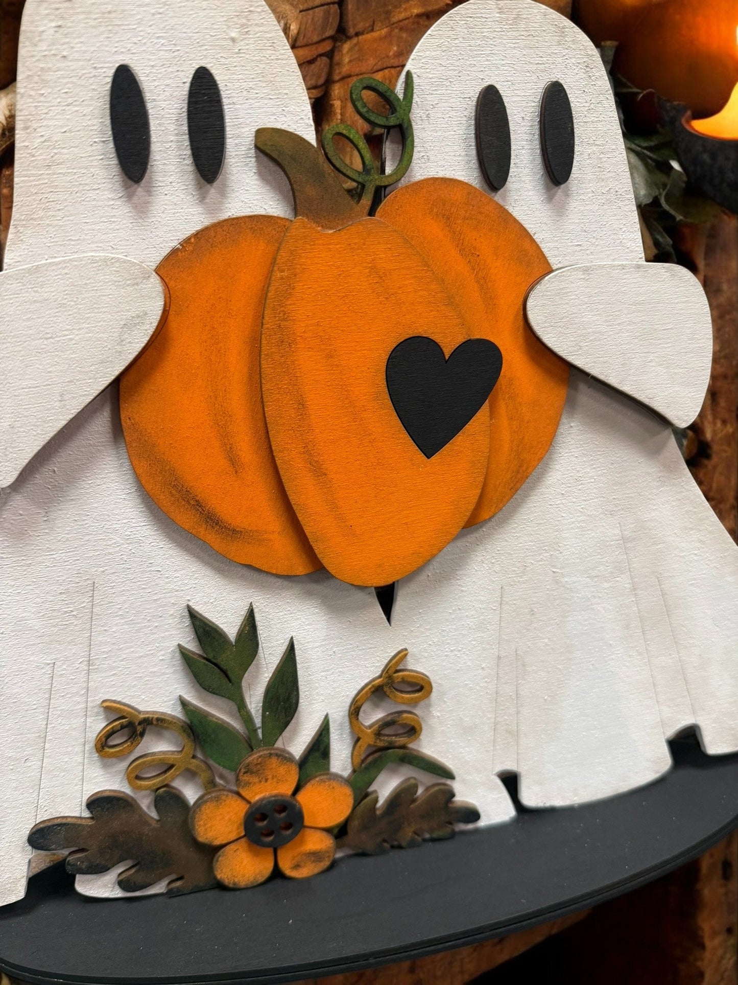 Ghost Couple Halloween Tabletop Decor with Pumpkin Heart Figurines & Knick Knacks