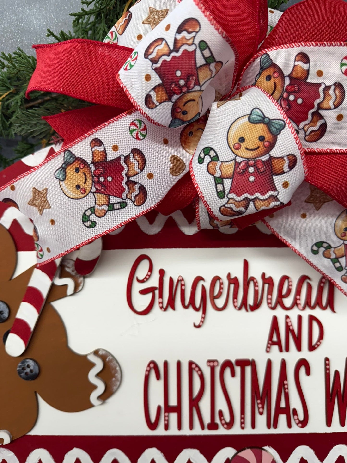 Gingerbread Kisses & Christmas Wishes