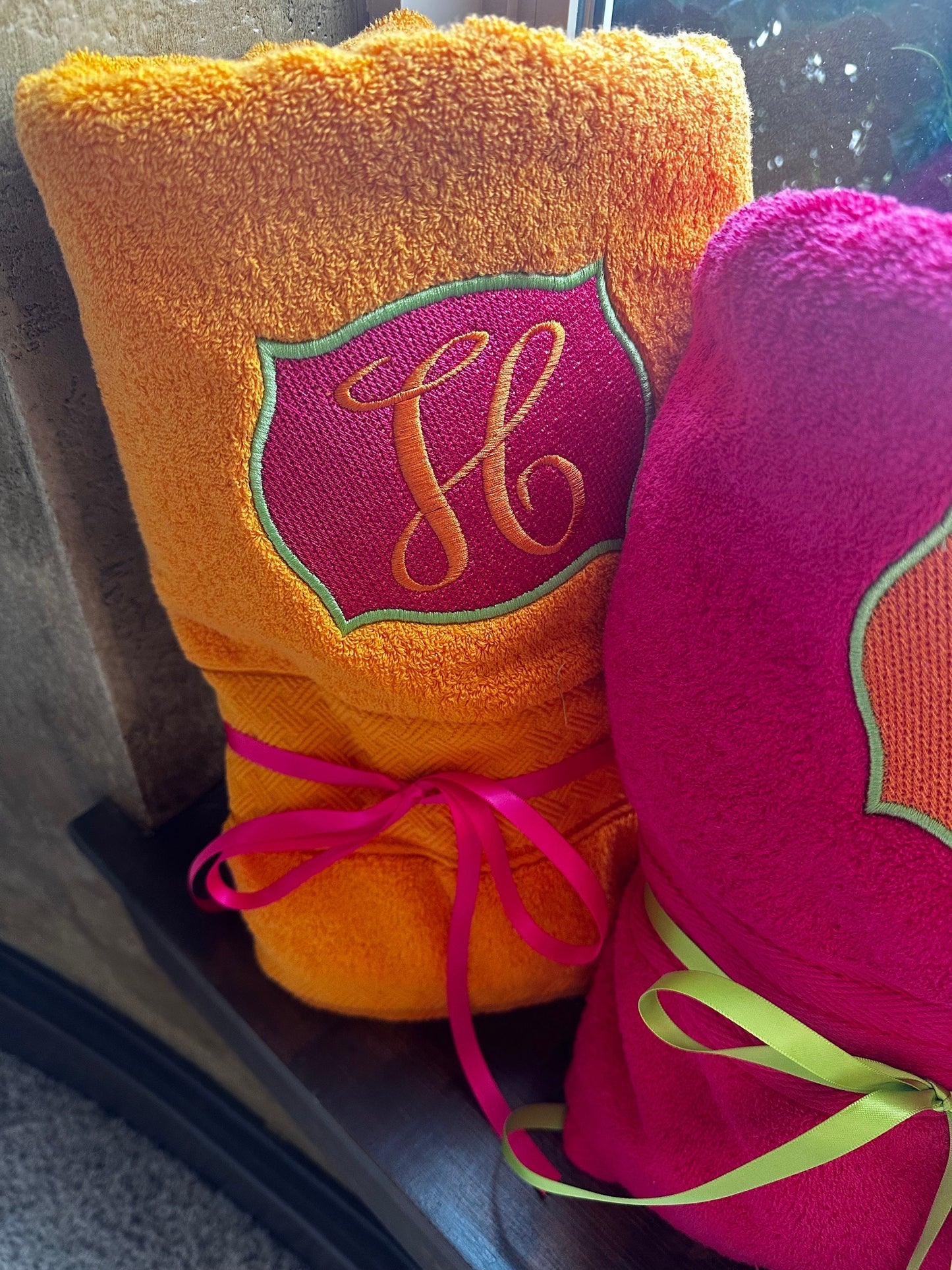 Embroidered Orange and Pink Bath Towel Set