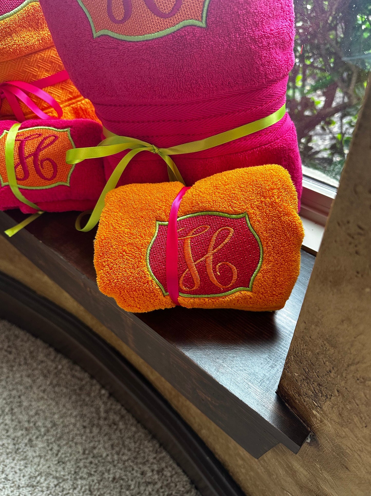 Embroidered Orange and Pink Bath Towel Set
