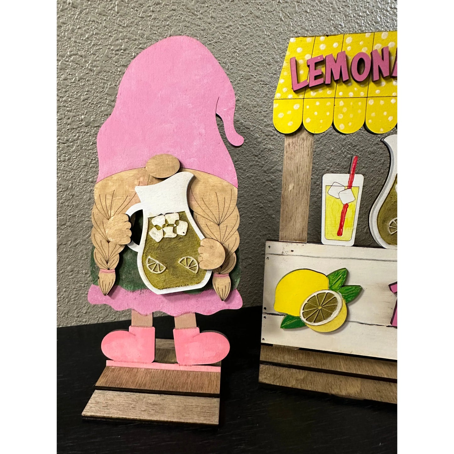 Lemonade Stand Gnomes Table decor