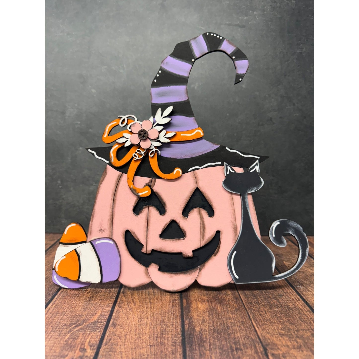 Pumpkin w/Witch Hat