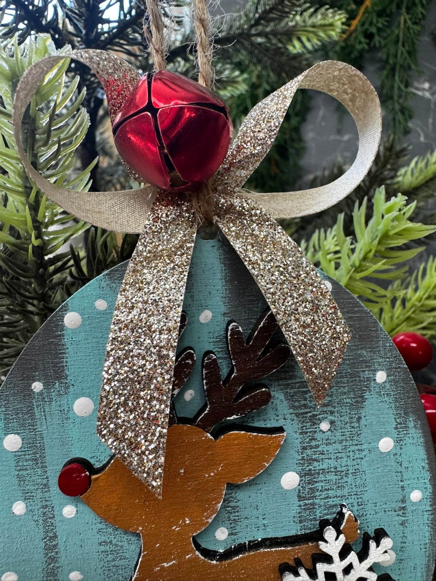 Reindeer Ornaments - Nifty Decor & More