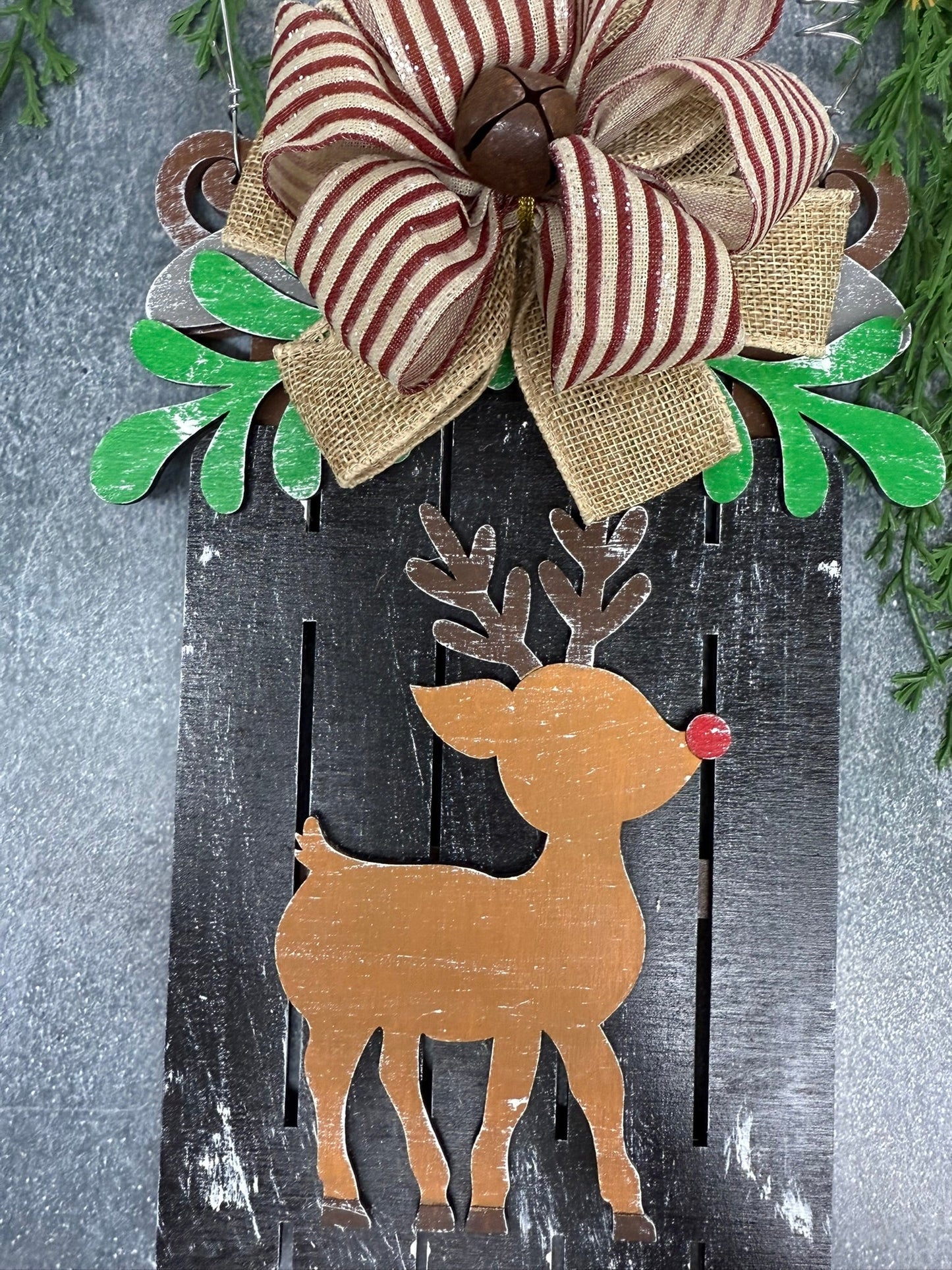 Reindeer Sled Hanger - Nifty Decor & More