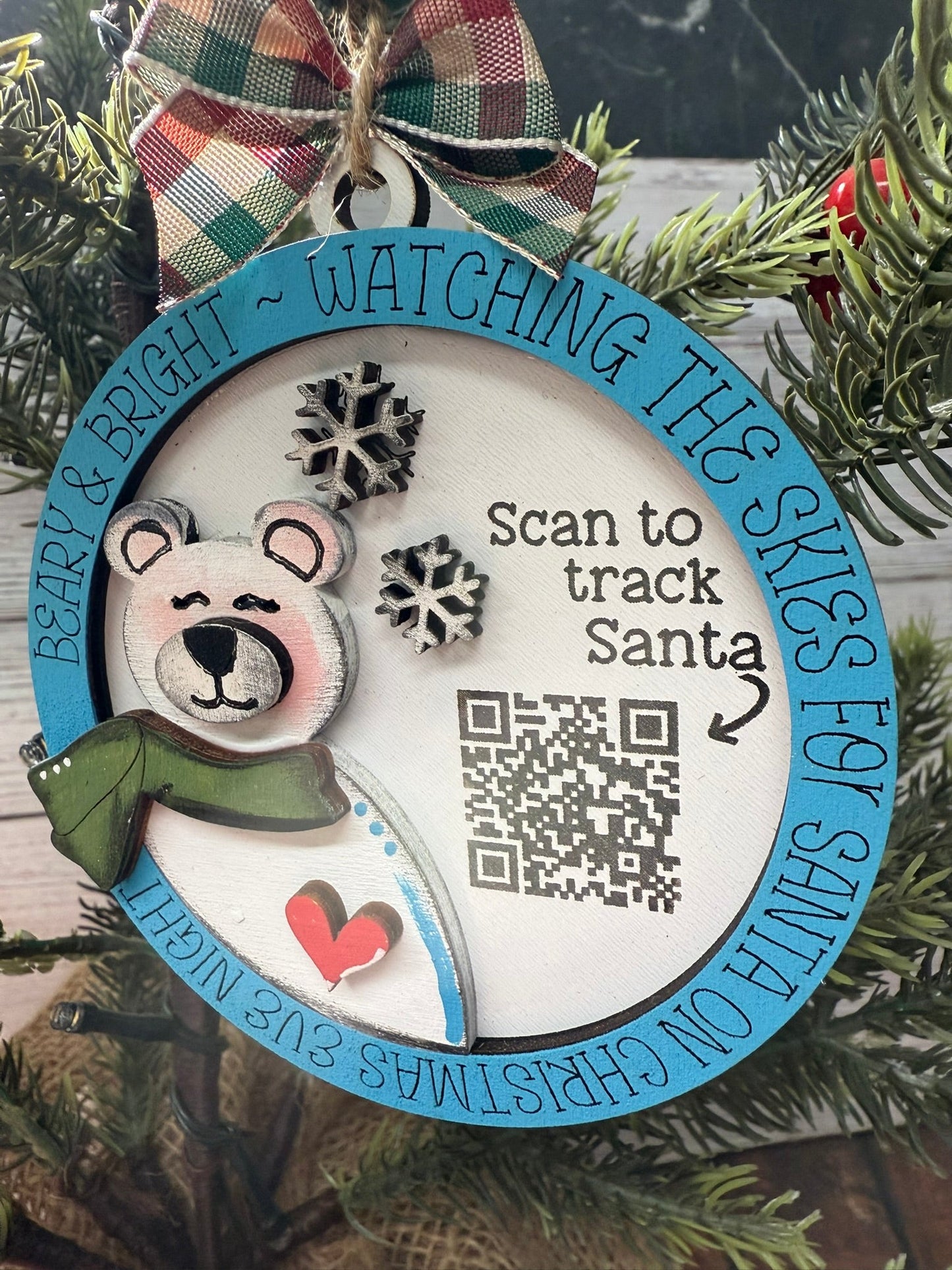 Santa Tracker Ornaments - Nifty Decor & More