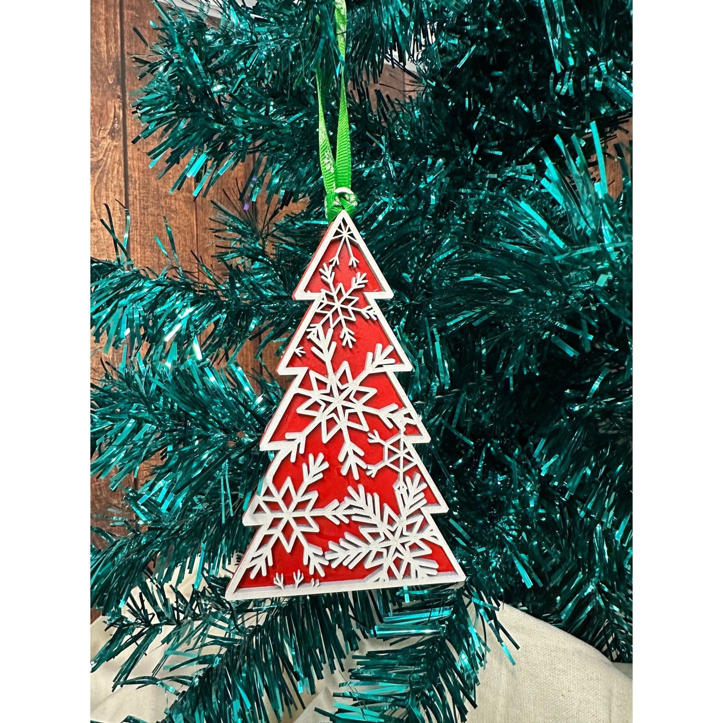 Snowflake Christmas Tree Ornaments - Nifty Decor & More