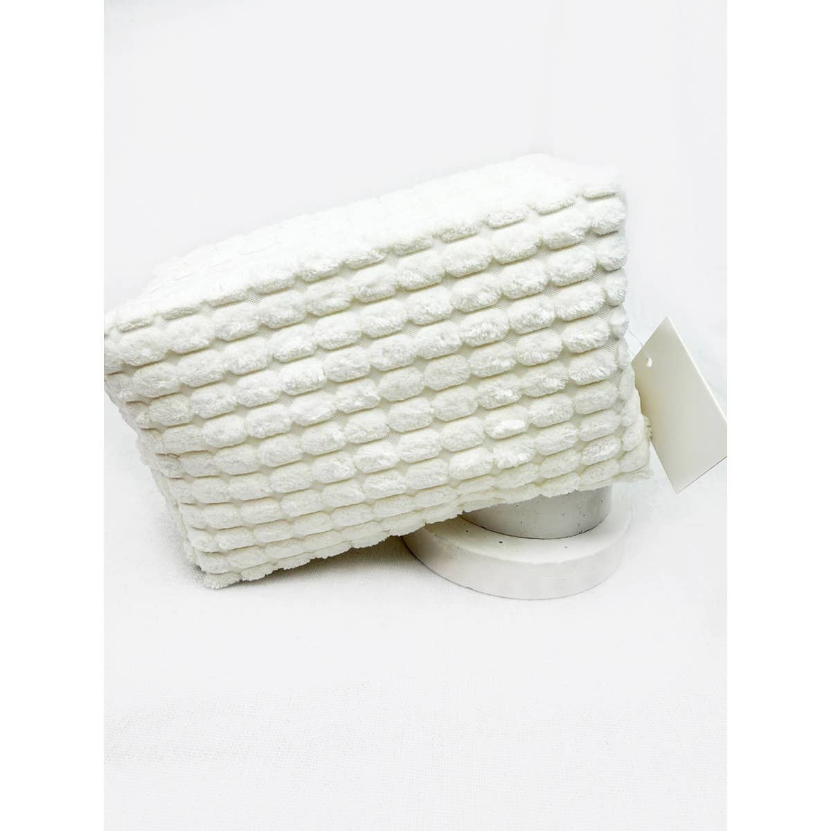 Soft Puff Textured Cosmetic Bag, Lightweight Makeup Organizer Pouch for Travel & Daily Use, Perfect Gift for Beauty Lovers Cosmetic Bag IVORY