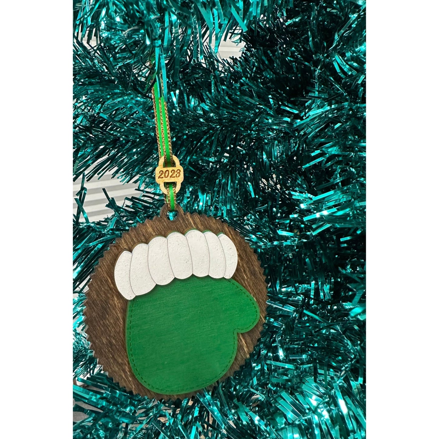 Stitched Christmas Ornaments - Nifty Decor & More