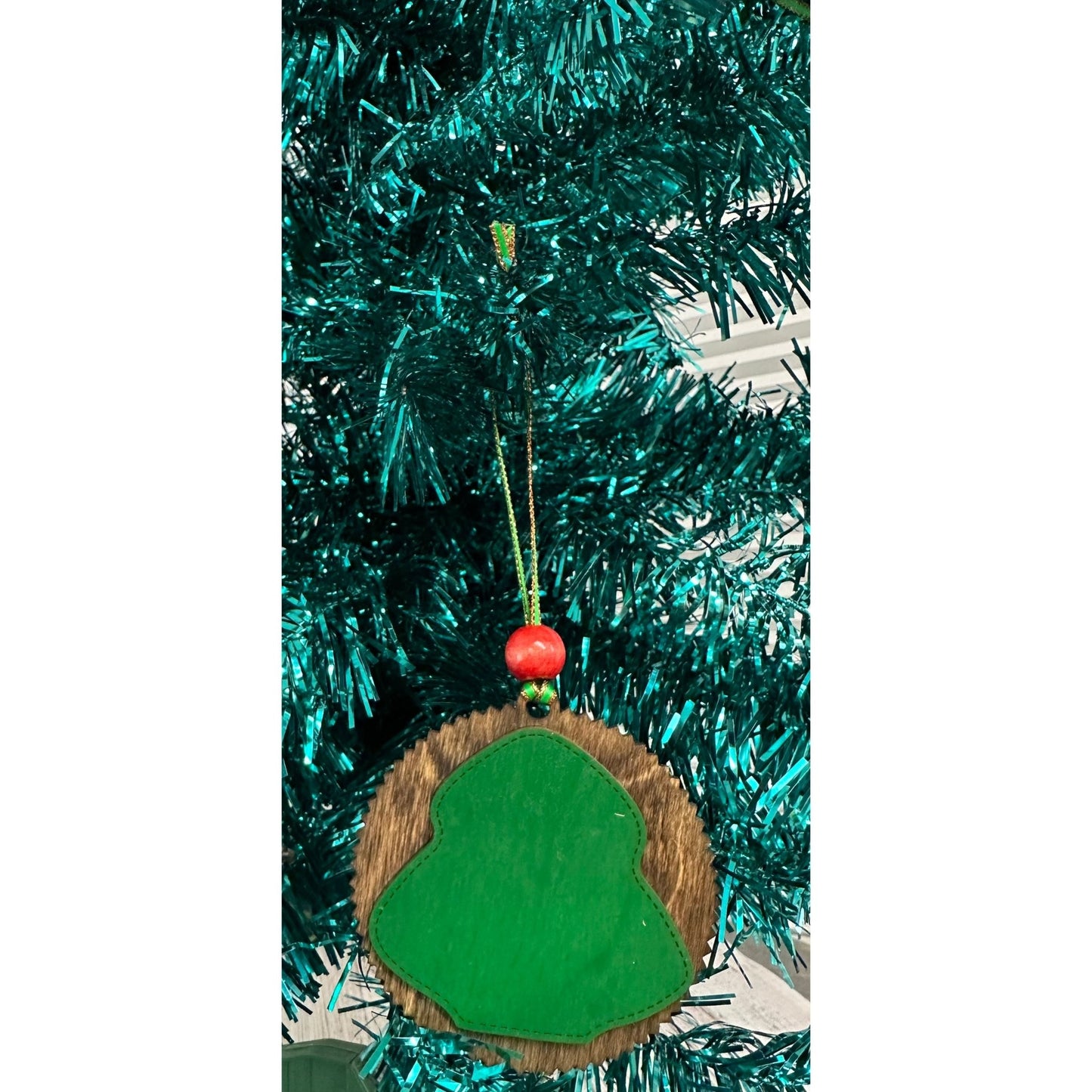 Stitched Christmas Ornaments - Nifty Decor & More