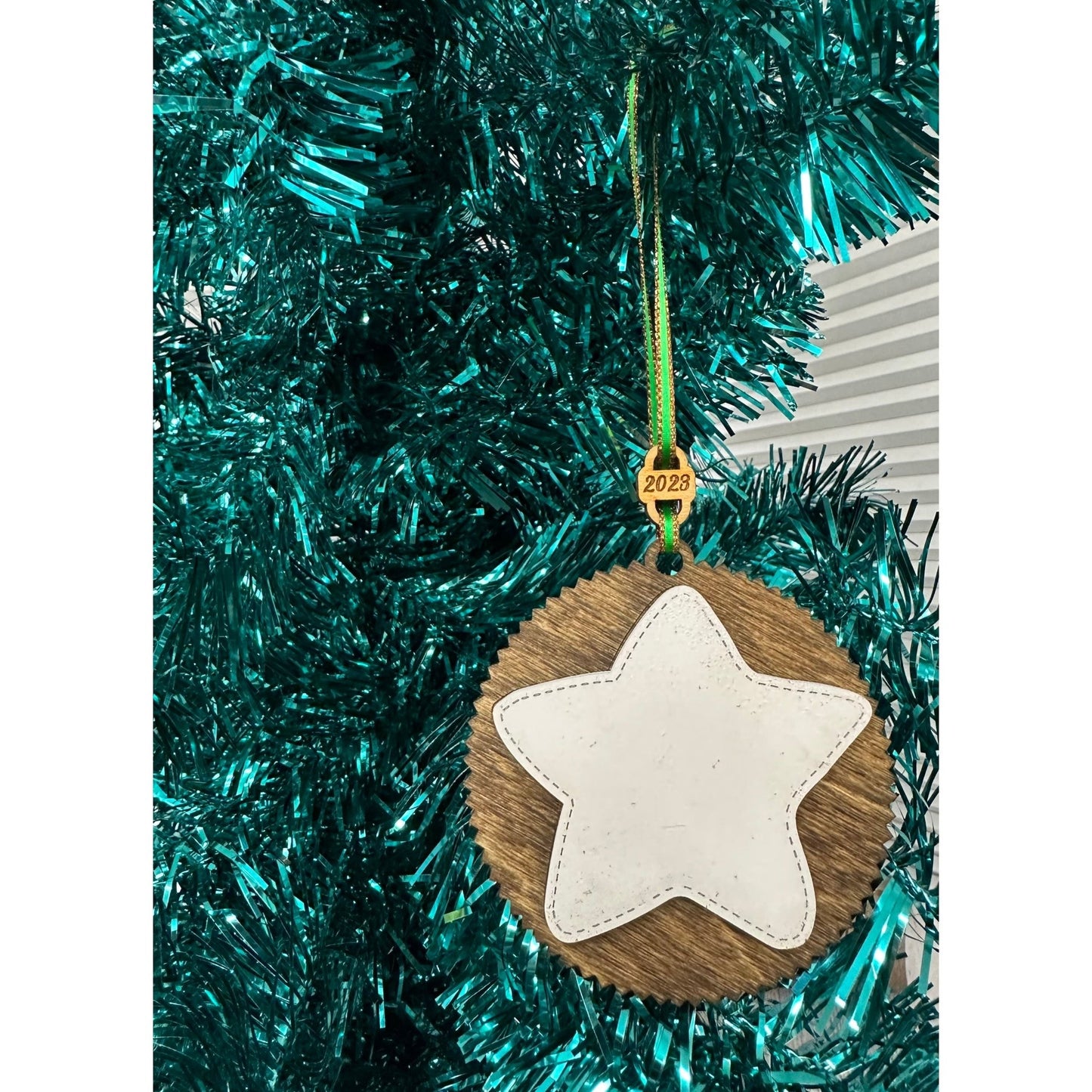Stitched Christmas Ornaments - Nifty Decor & More