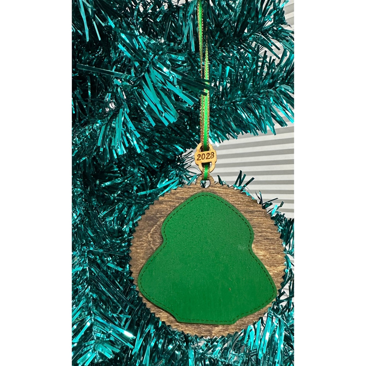 Stitched Christmas Ornaments - Nifty Decor & More