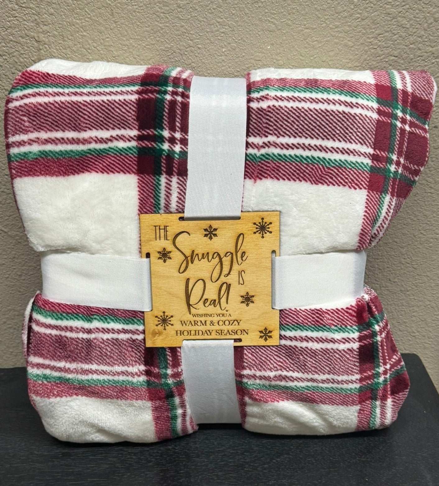 The Snuggle is Real Blanket - Nifty Decor & More