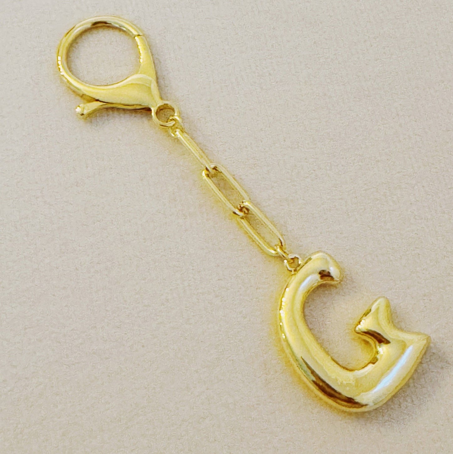 Whimsy Balloon Letter Initial Bag Charm, Fun Preppy Keychain Accessory, Stylish Bag Decoration, Perfect Gift Idea - Nifty Decor & More