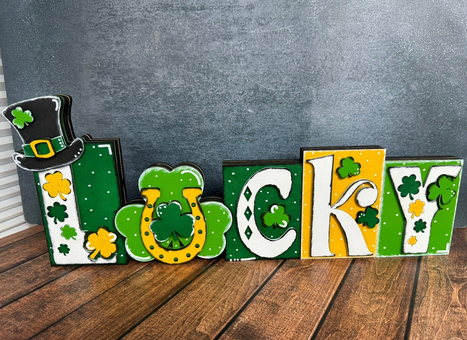 St. Patrick's Day Collection - Nifty Decor & More