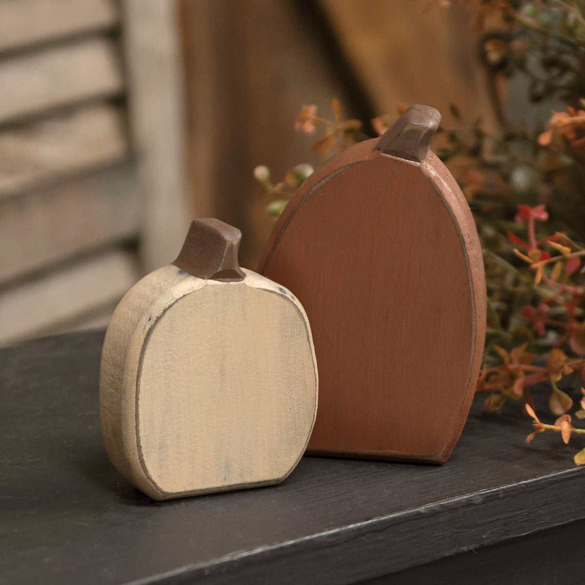 Smooth Distressed Wooden Pumpkin Sitters 2/Set