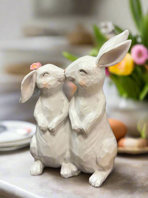 Kissing Bunny Couple Figurine | Cute Resin Wedding & Housewarming Gift for Couples | Adorable Home Decor