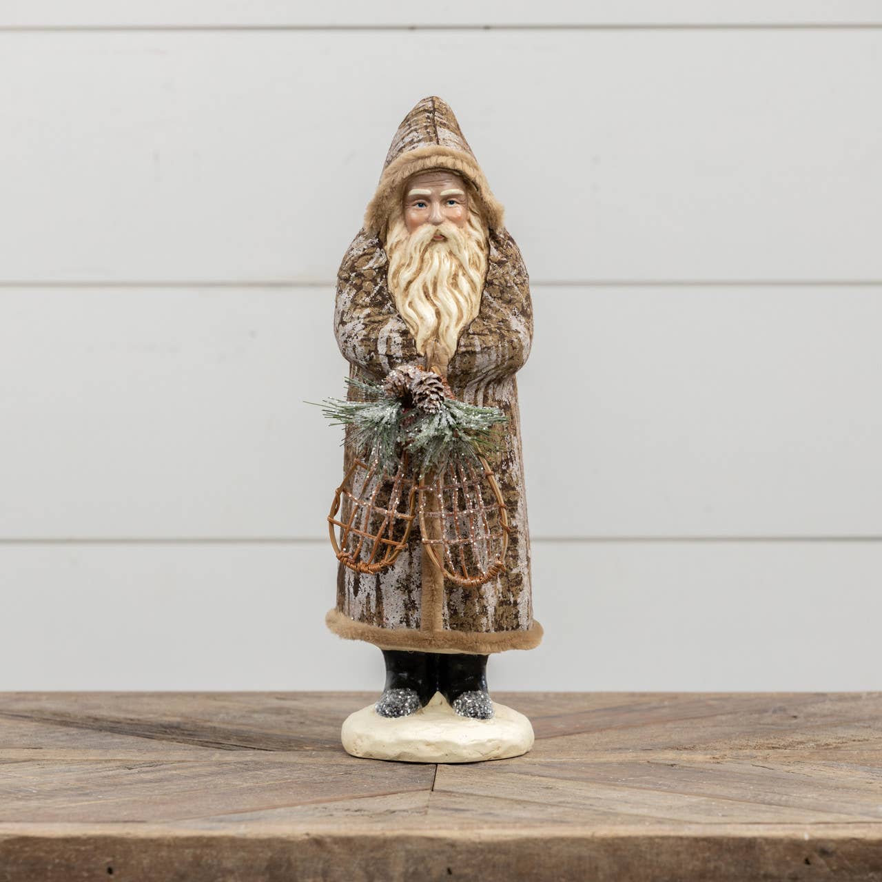 14" Snow Shoe Belsnickle - Nifty Decor & More