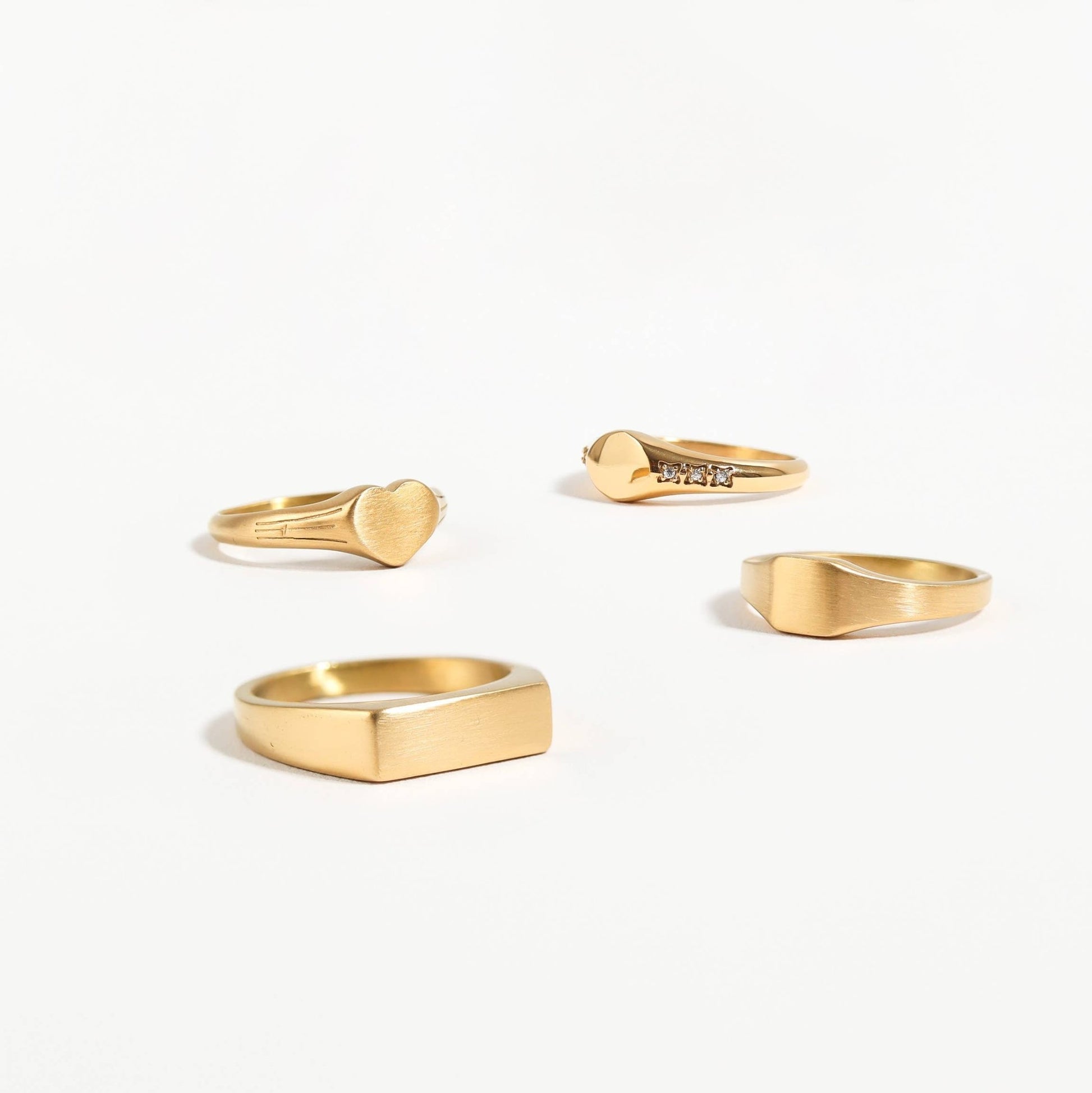 18k Gold PVD Coated Stainless Steel Blank Engravable Horizontal Rectangle Signet Ring
