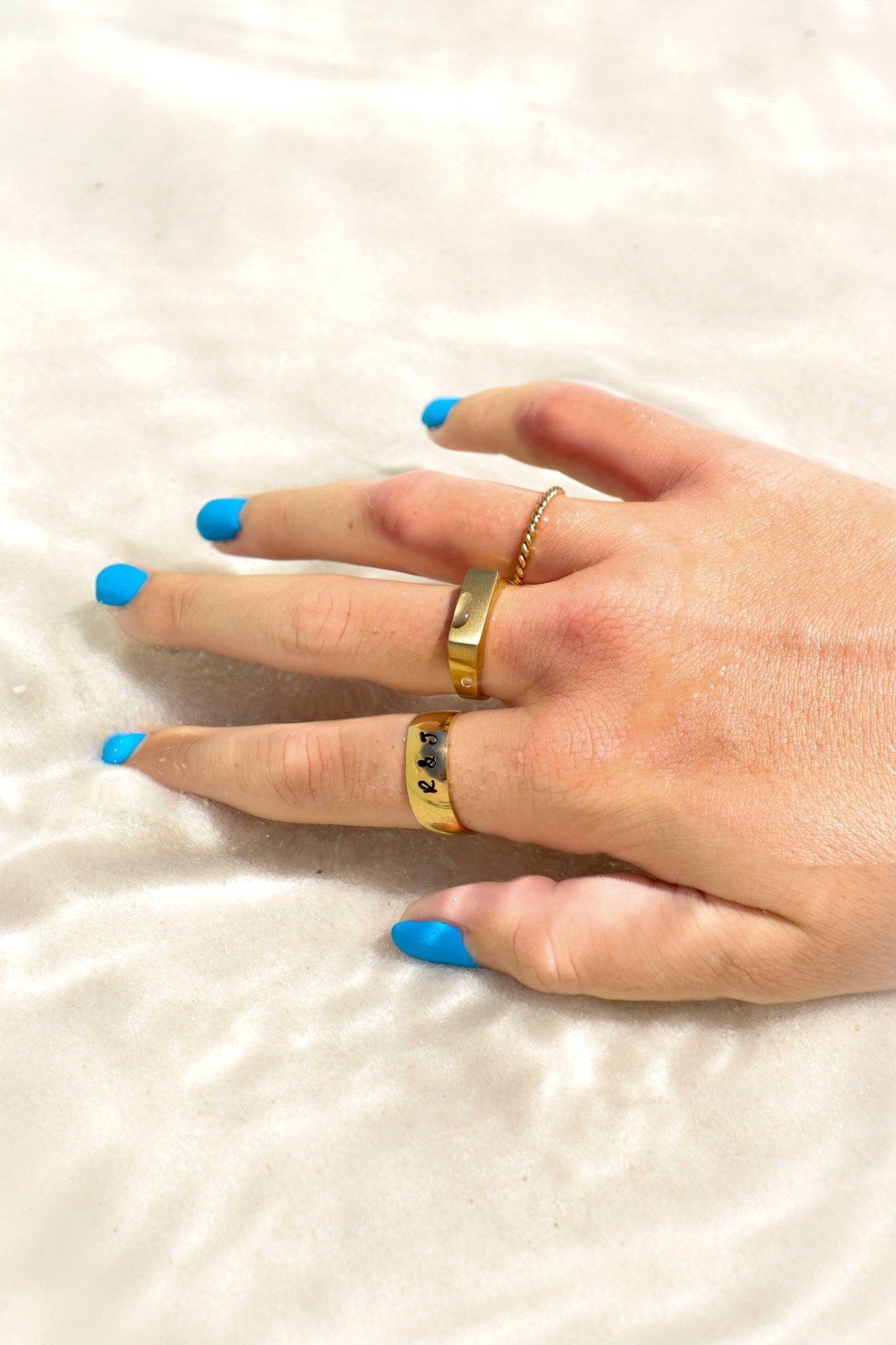 18k Gold PVD Coated Stainless Steel Blank Engravable Horizontal Rectangle Signet Ring