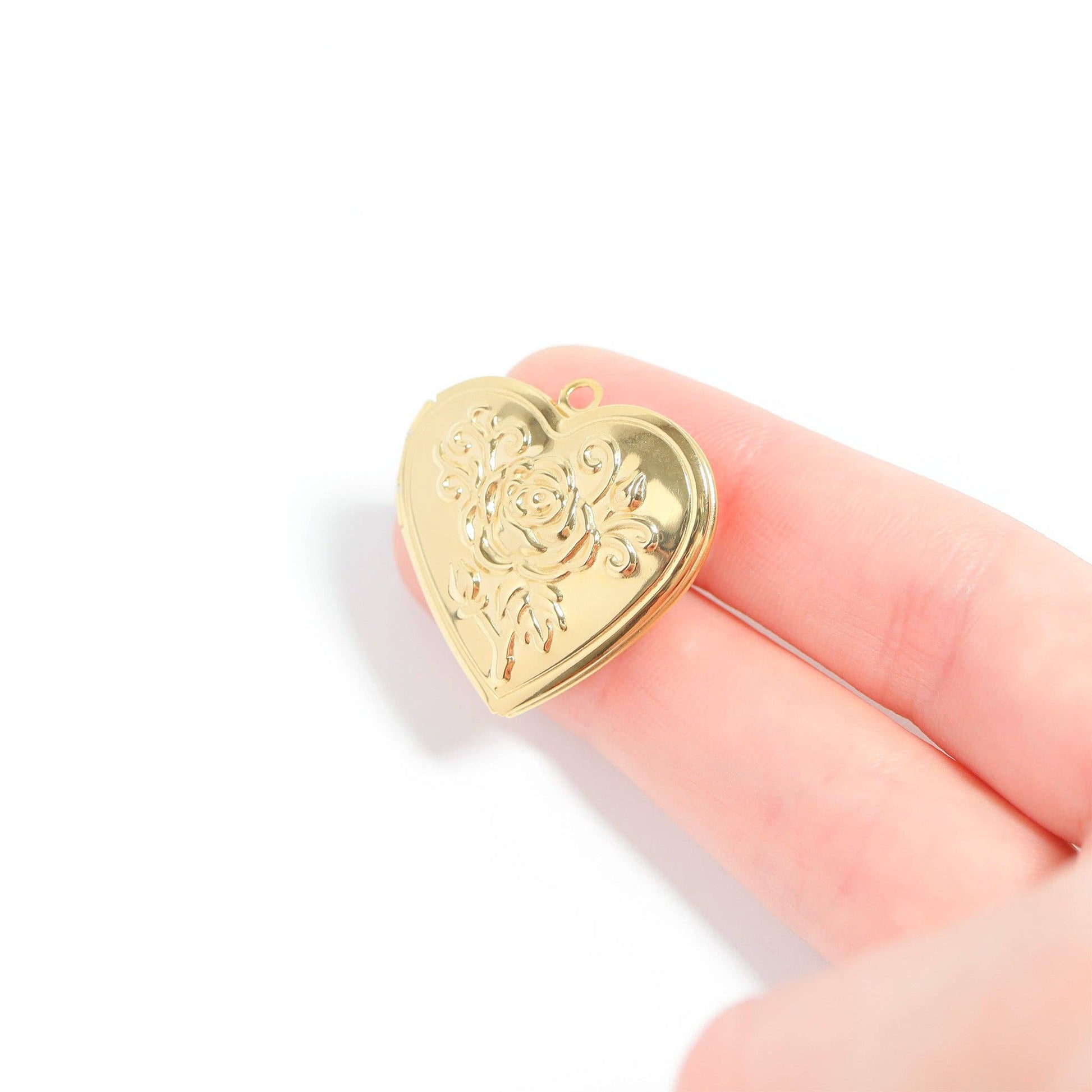 18K Gold Rose Heart Locket, Stainless Steel PVD Coated Pendant for Cherished Memories, Anniversary Gift Heart Locket charm