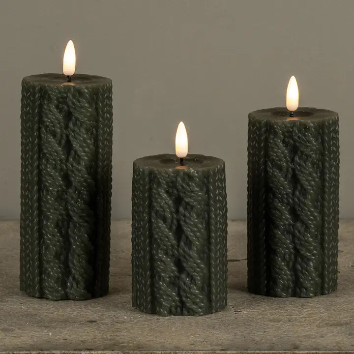 Dark Green Sweater 3D Flame Candle