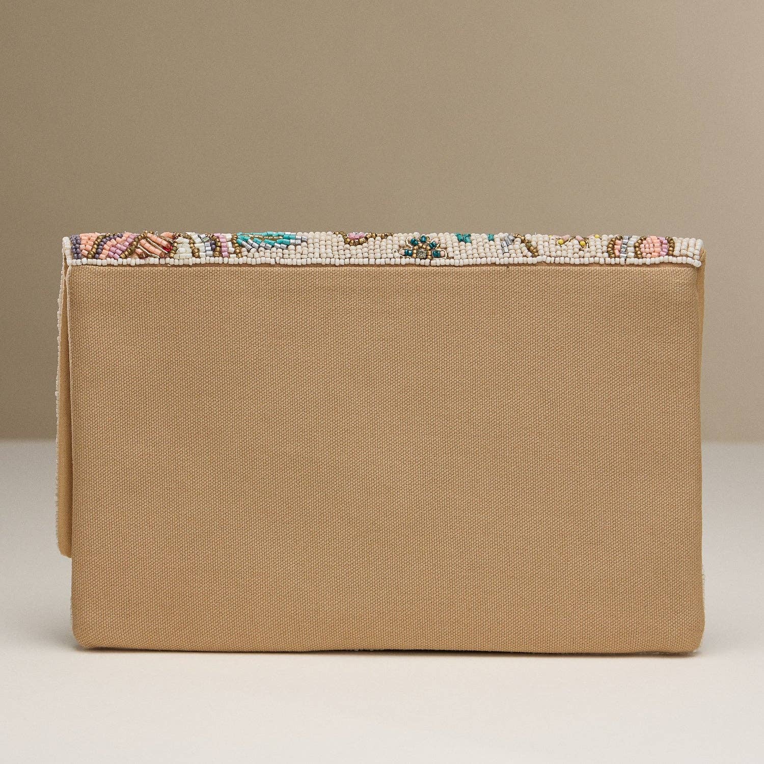 Floral Beaded Clutch Purse, Chic Statement Accessory with Chain Strap, Ideal for Bridal or Special Occasion Gift Bride Bags