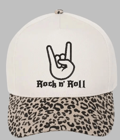 5 Panel Cap with Leopard Print Brim – Trendy Unisex Baseball Hat for Gifts & Fashion Lovers Baseball Cap