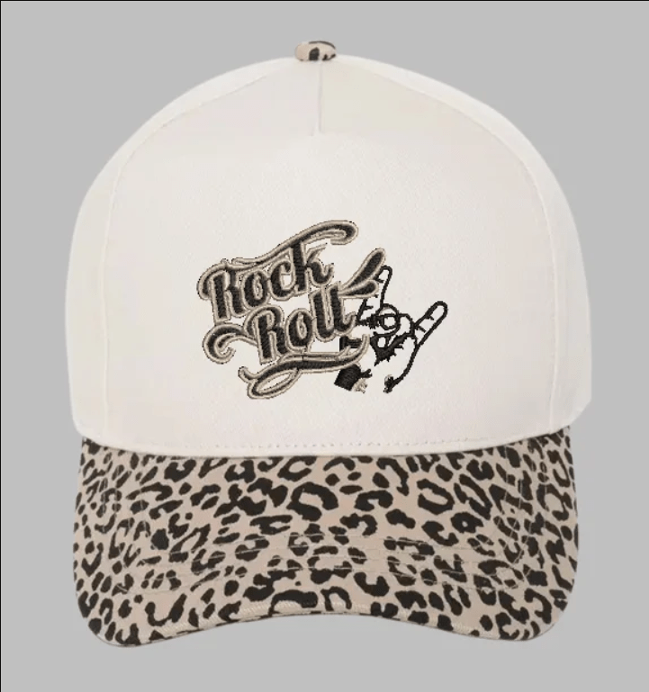 5 Panel Cap with Leopard Print Brim – Trendy Unisex Baseball Hat for Gifts & Fashion Lovers Baseball Cap