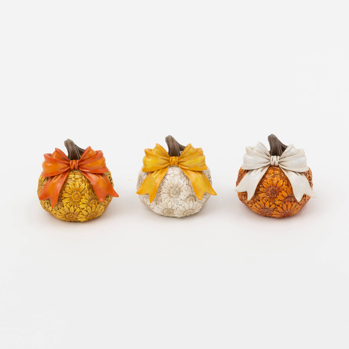 Thanksgiving Resin Harvest Pumpkin with Bow, 3.74"L
