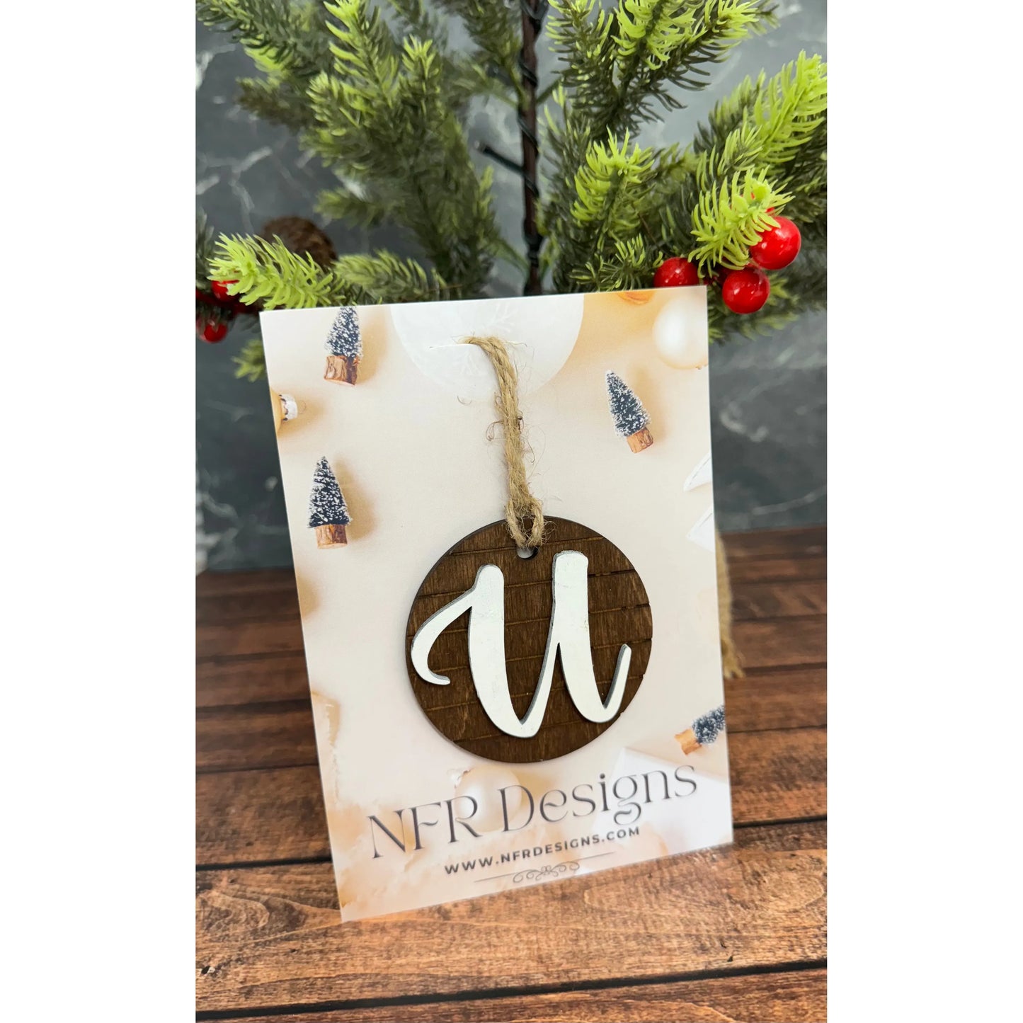 Shiplap Initial Christmas Ornament - Cursive Font Christmas Ornament U - Cursive White letter/Dark backing 