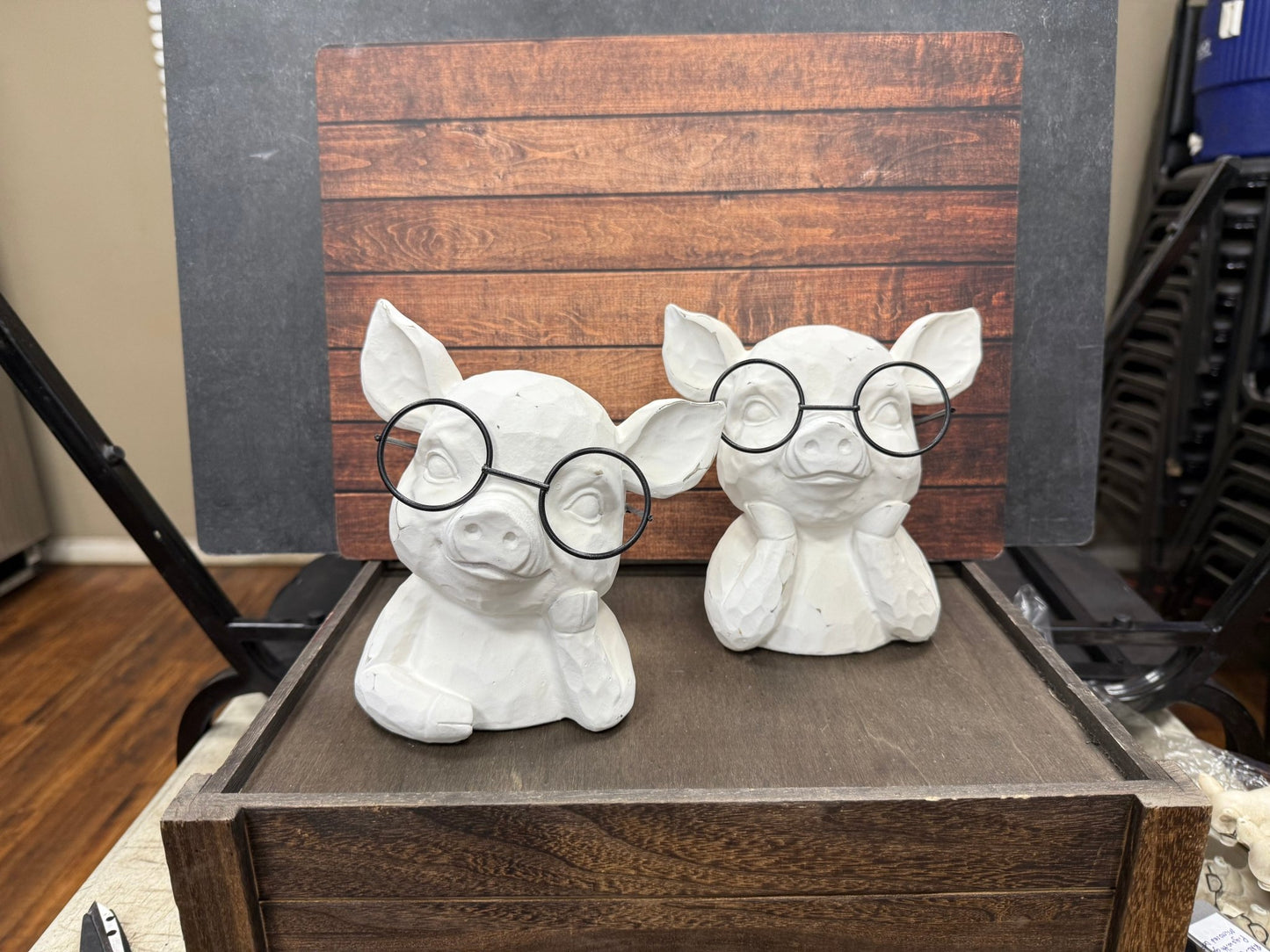 7" Pig in Glasses Bust - Nifty Decor & More
