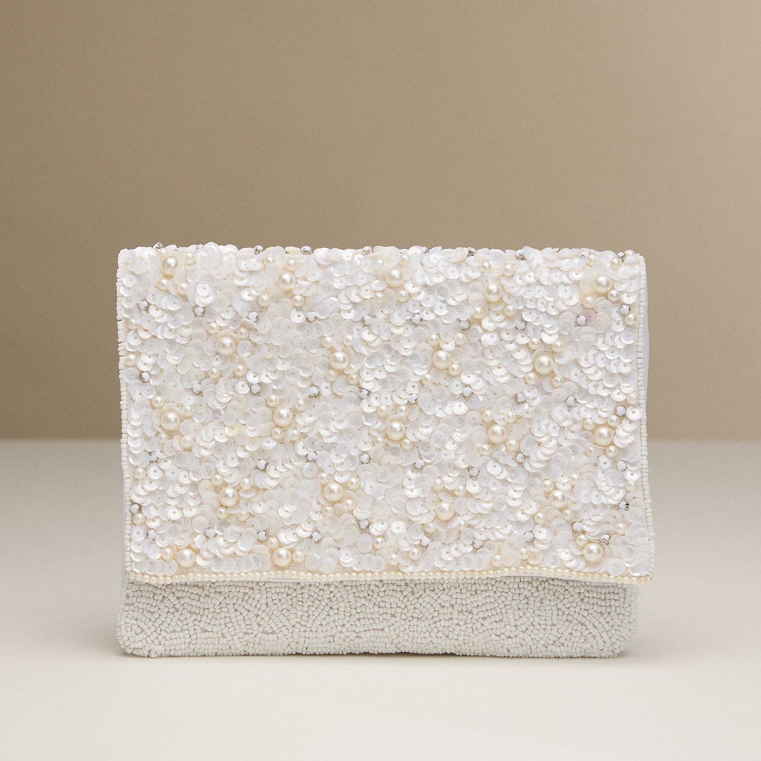 White Pearl & Sequin Clutch Purse, Chic Beaded Evening Bag with Gold Chain for Weddings, Special Events, Ladies Gift Idea Bride Bags